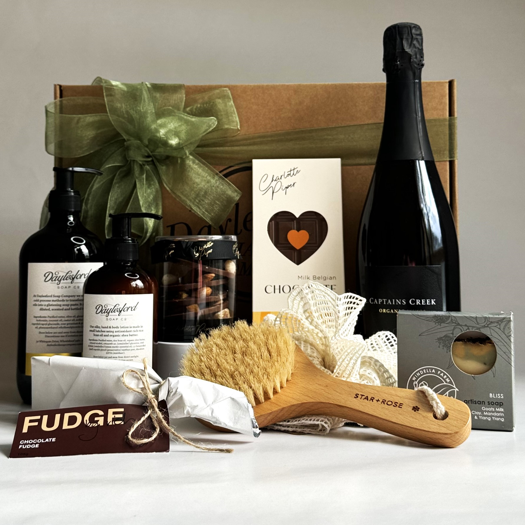 Sparkling Bliss Pampering Gift Hamper