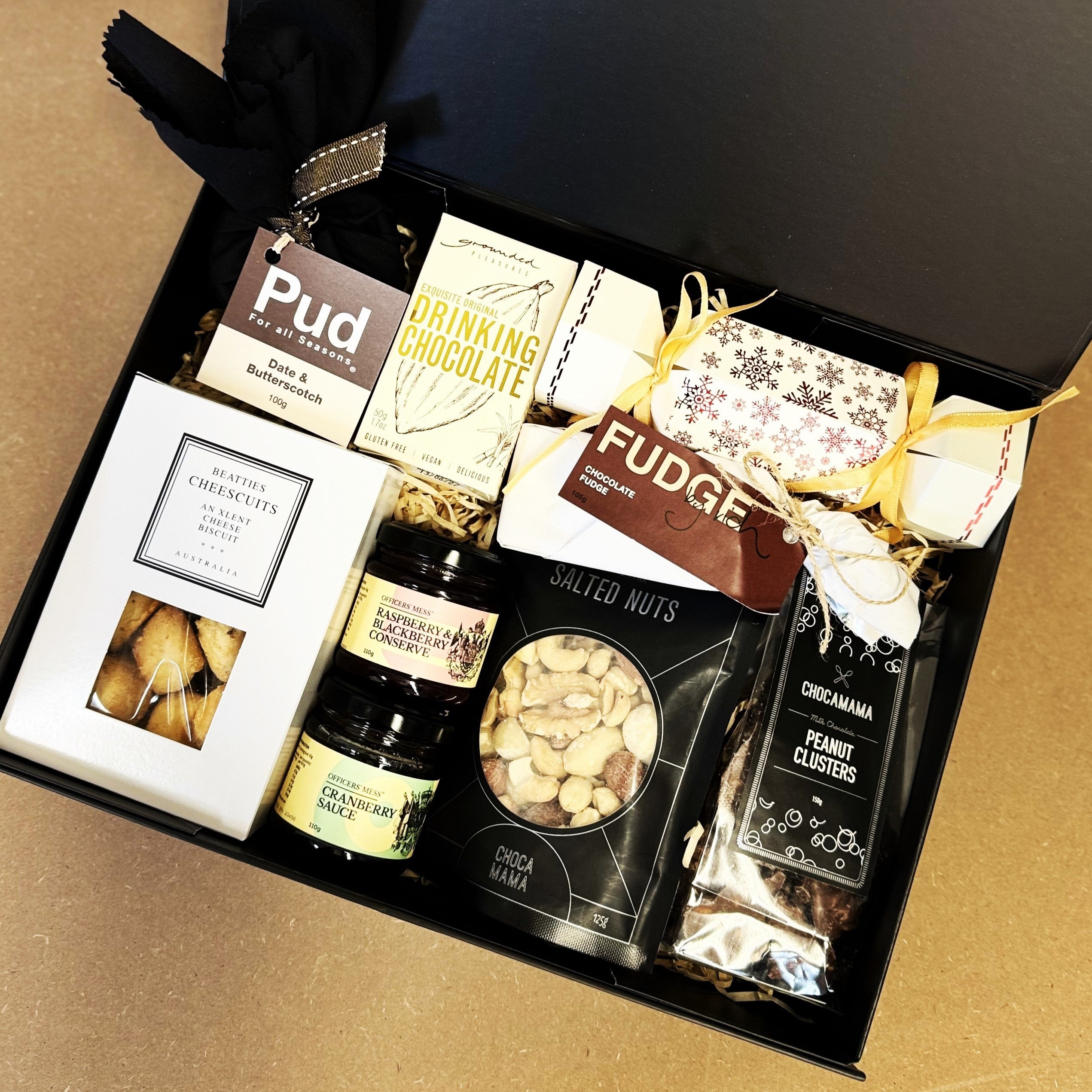 Christmas treats gift hamper 